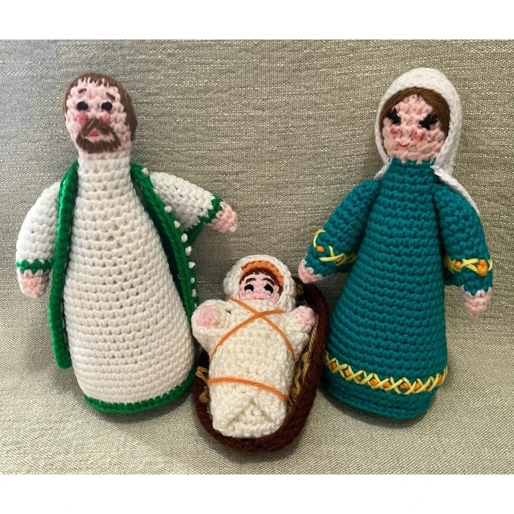 Hand Knitted Crochet Holy Family Christmas Joseph Virgin Mary Baby Jesus Manger